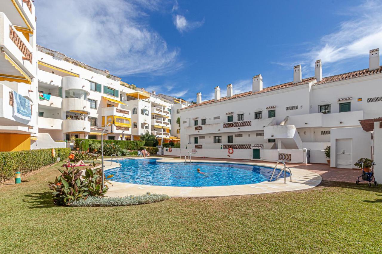 797 Holiday Rentals - Apartamento Frente Al Parque La Paloma Con Piscina Бенальмадена Экстерьер фото